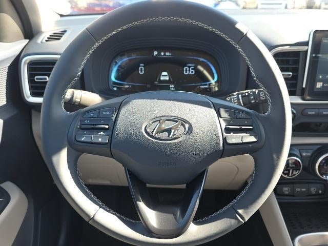 2026 Hyundai VENUE SEL FWD W/Two-Tone Roof