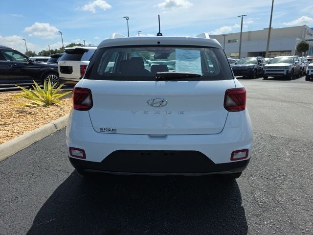 2024 Hyundai VENUE SEL