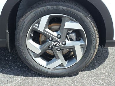 2024 Hyundai VENUE SEL