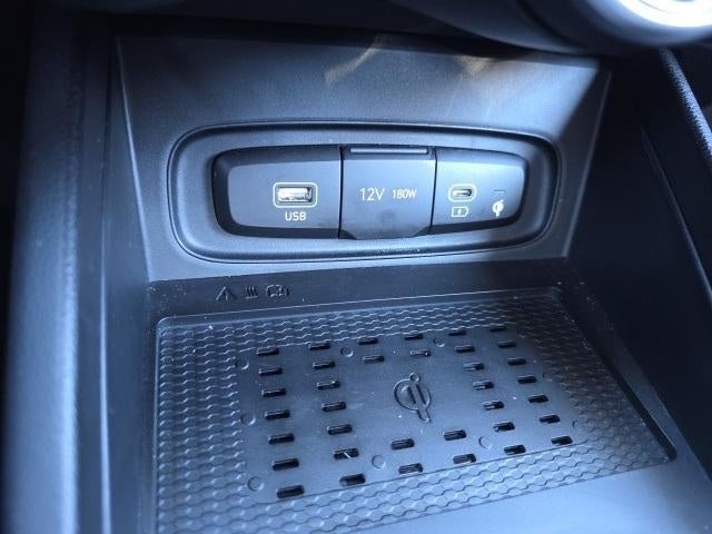 2026 Hyundai VENUE SEL FWD