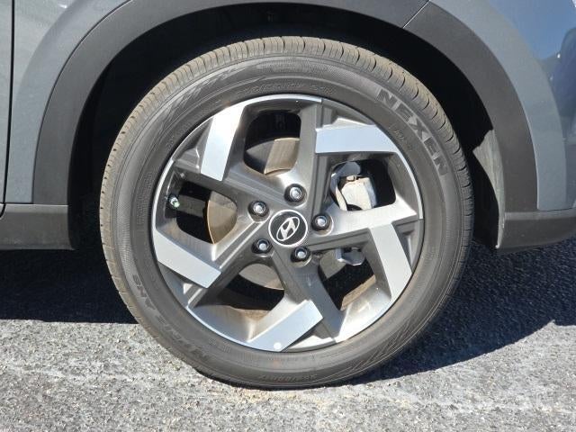 2026 Hyundai VENUE SEL FWD