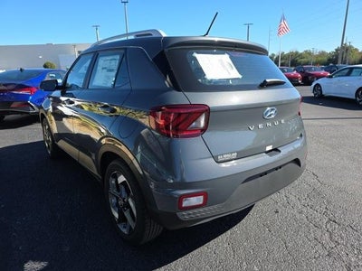 2026 Hyundai VENUE SEL FWD