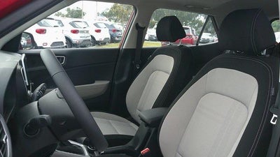 2026 Hyundai VENUE SEL FWD