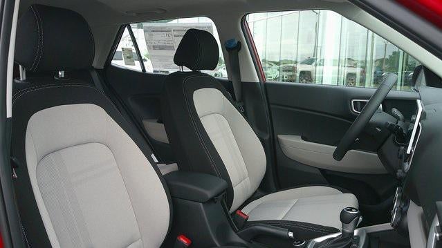 2026 Hyundai VENUE SEL FWD