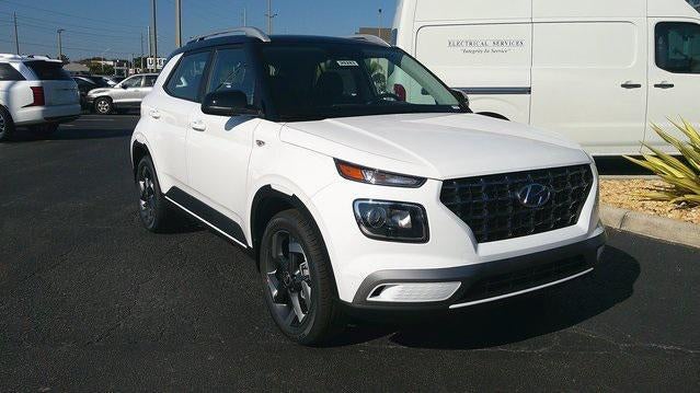 2026 Hyundai VENUE SEL FWD W/Two-Tone Roof