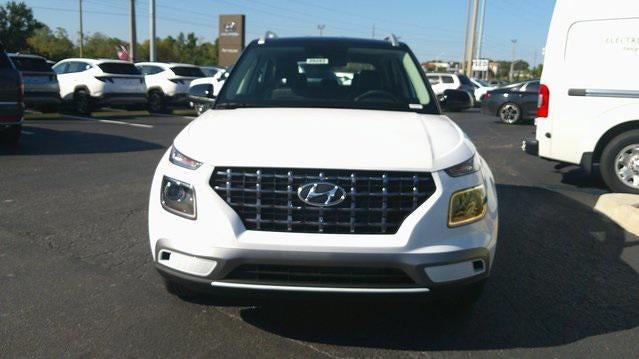 2026 Hyundai VENUE SEL FWD W/Two-Tone Roof