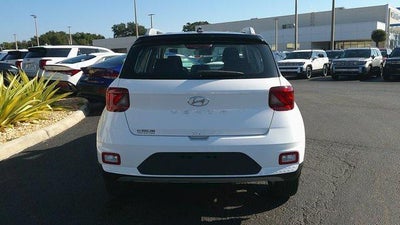 2026 Hyundai VENUE SEL FWD W/Two-Tone Roof