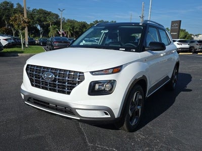 2026 Hyundai VENUE SEL W/Two-Tone Roof