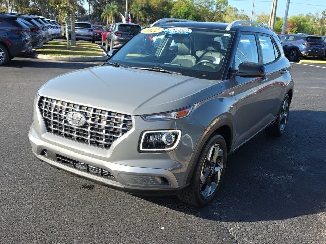 2022 Hyundai VENUE Limited