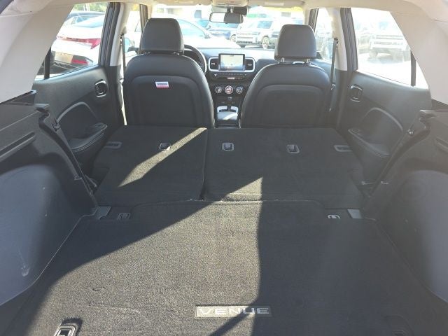 2022 Hyundai VENUE Limited