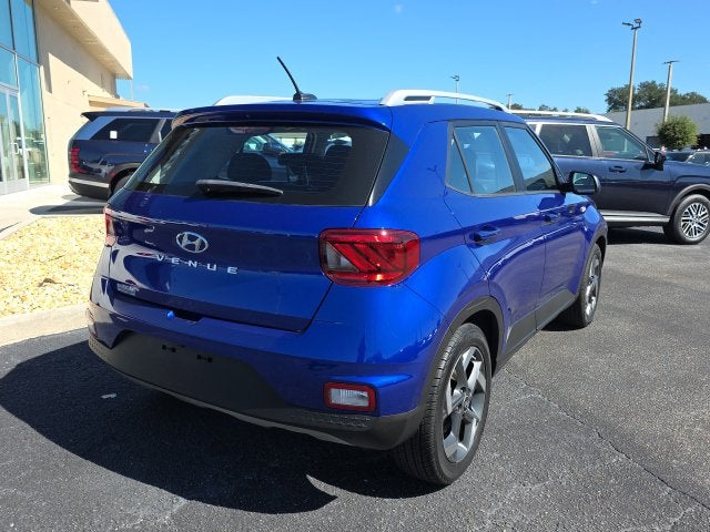 2024 Hyundai VENUE SEL