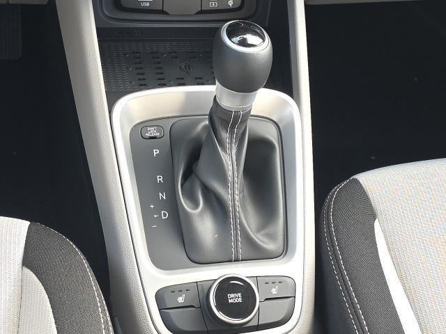 2026 Hyundai VENUE SEL FWD