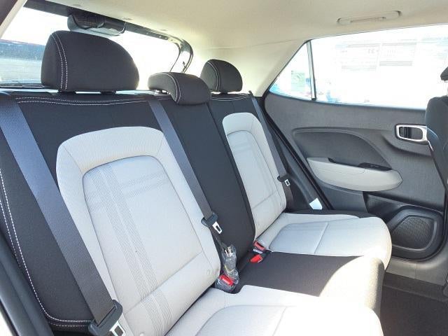 2026 Hyundai VENUE SEL FWD