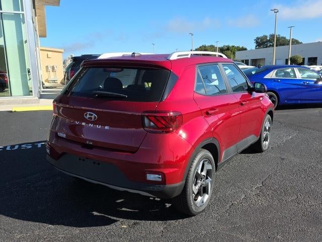 2026 Hyundai VENUE SEL FWD