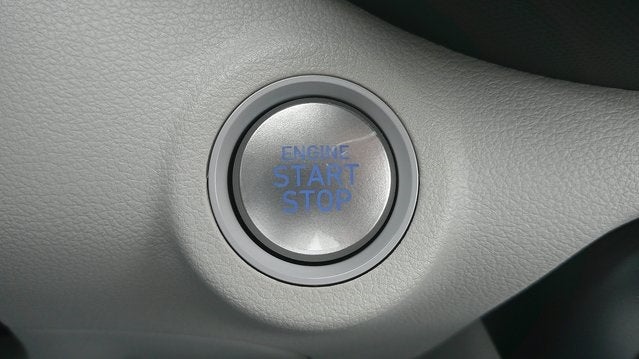 2025 Hyundai VENUE SEL IVT