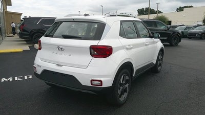 2025 Hyundai VENUE SEL IVT