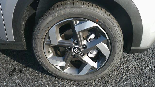 2026 Hyundai VENUE SEL FWD