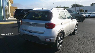 2026 Hyundai VENUE SEL FWD
