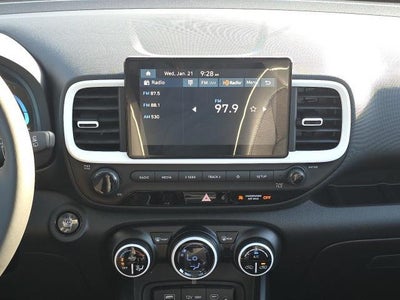 2026 Hyundai VENUE SEL FWD W/Two-Tone Roof
