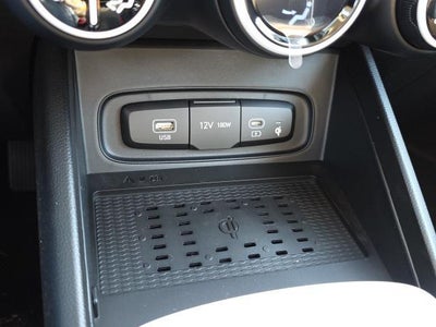 2026 Hyundai VENUE SEL FWD W/Two-Tone Roof