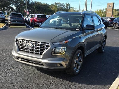 2026 Hyundai VENUE SEL FWD W/Two-Tone Roof
