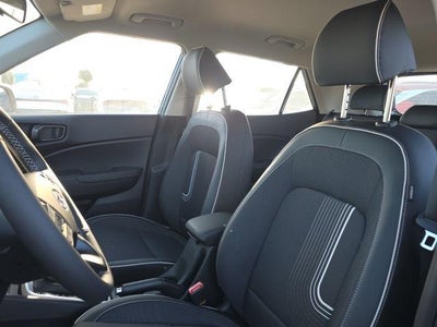 2026 Hyundai VENUE SEL FWD W/Two-Tone Roof