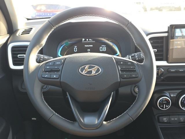 2026 Hyundai VENUE SEL FWD W/Two-Tone Roof