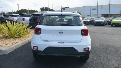 2026 Hyundai VENUE SEL FWD