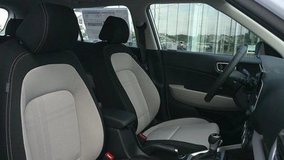 2026 Hyundai VENUE SEL FWD