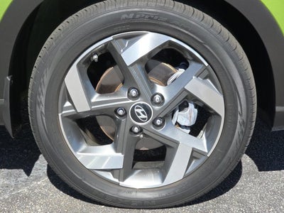 2024 Hyundai VENUE SEL