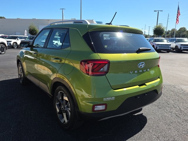 2024 Hyundai VENUE SEL