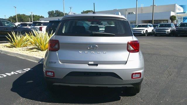 2026 Hyundai VENUE SEL FWD