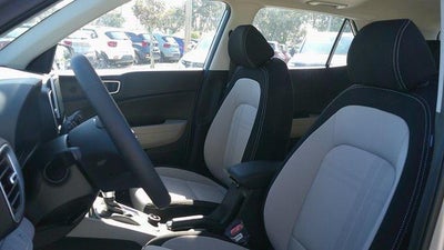 2026 Hyundai VENUE SEL FWD