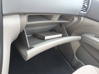 2012 Kia Sedona LX