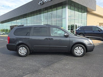 2012 Kia Sedona LX