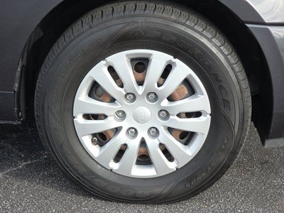 2012 Kia Sedona LX
