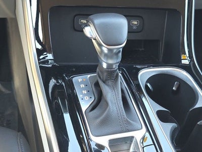 2023 Kia Carnival EX