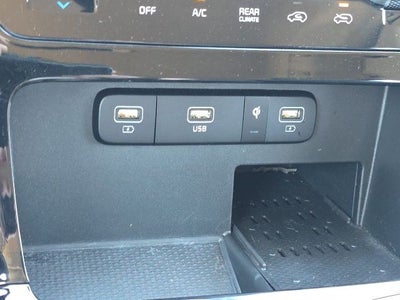 2023 Kia Carnival EX
